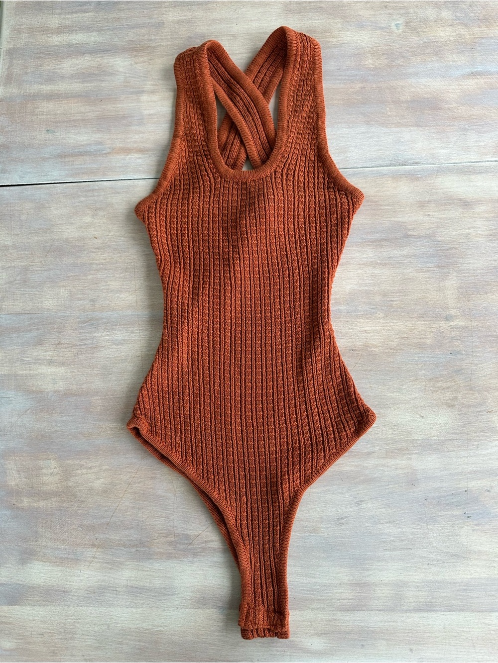 Lulu's Rust orange strappy knit keyhole bodysuit S